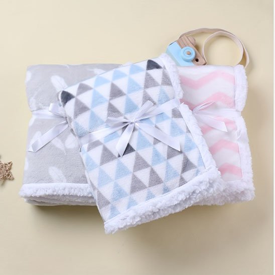 Couverture bébé trio polaire avec ruban